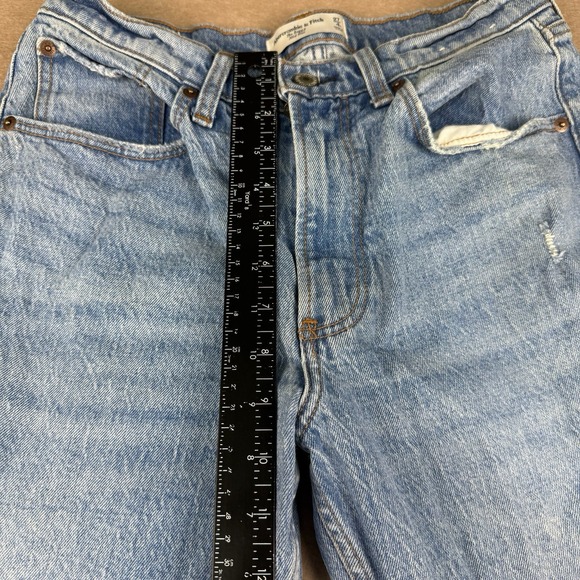 Abercrombie & Fitch Jeans Women's Size 27 Baggy Distressed Ripped Mid Rise Denim - Picture 5 of 8